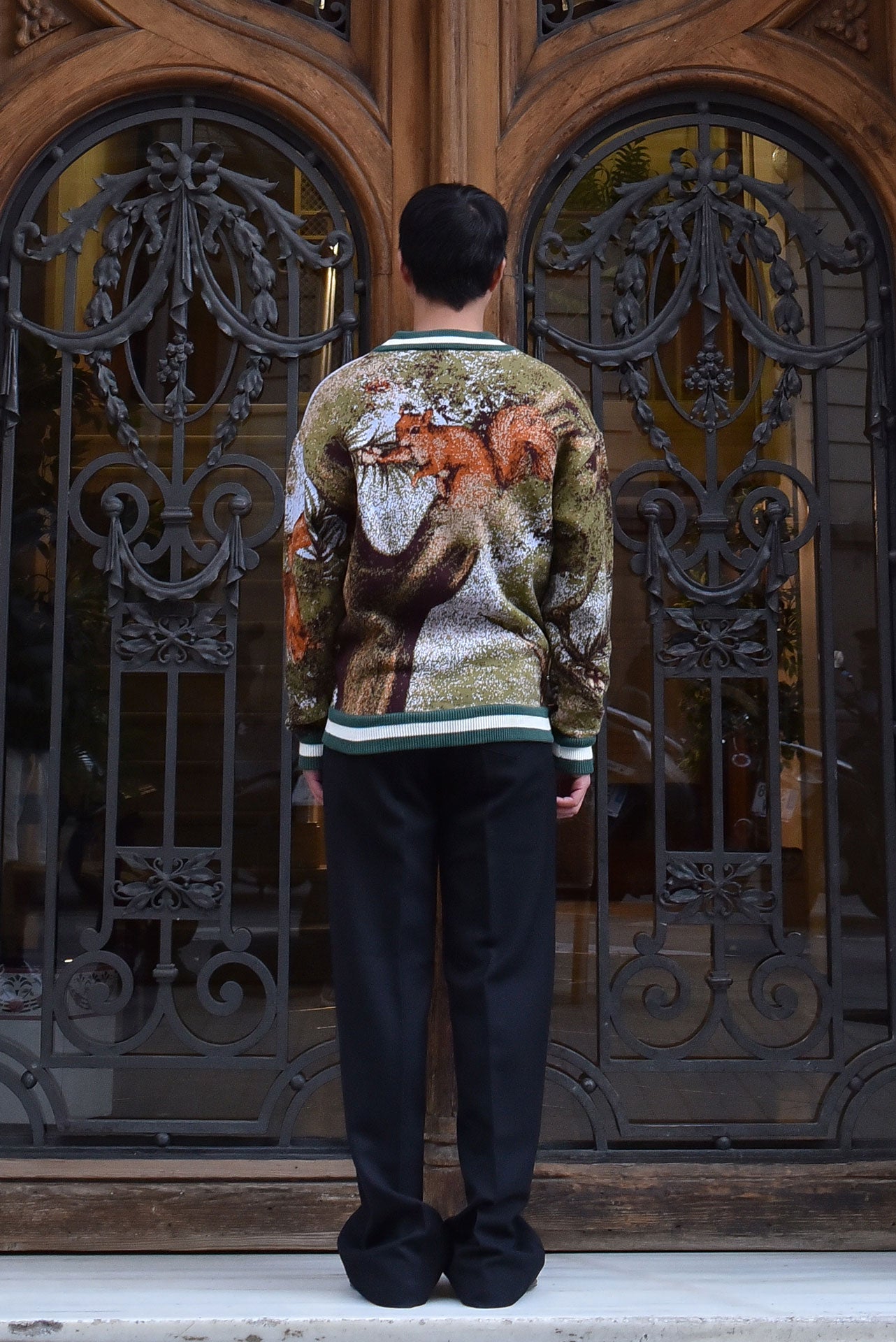 LOOK 7